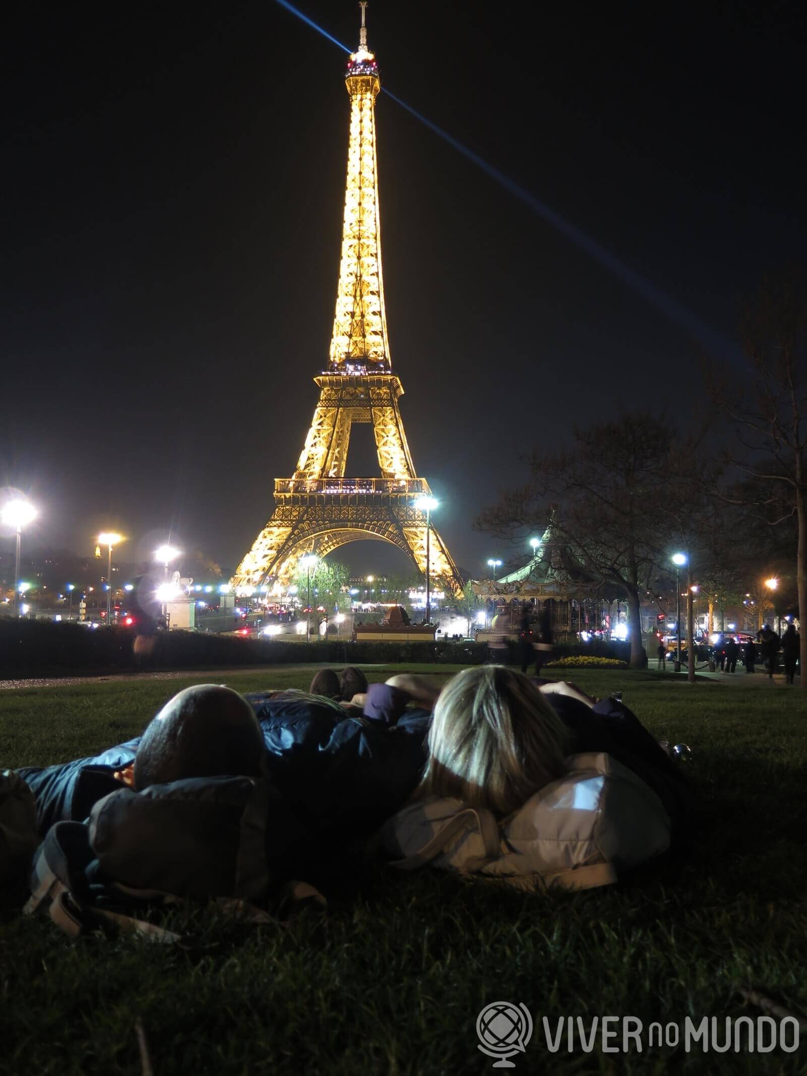 O que fazer em Paris: Show de luzes da Torre Eiffel