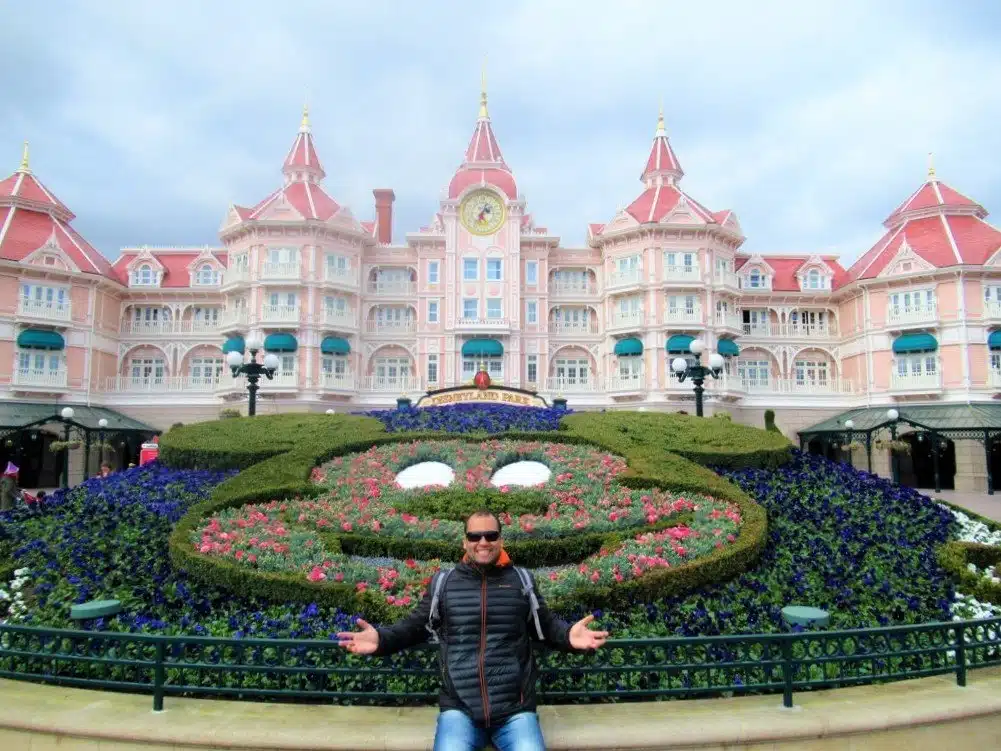 Entrada da Disneyland Paris Rogério